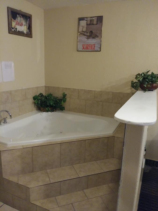 Garden Inn & Suites ניו בראונפלס מראה חיצוני תמונה
