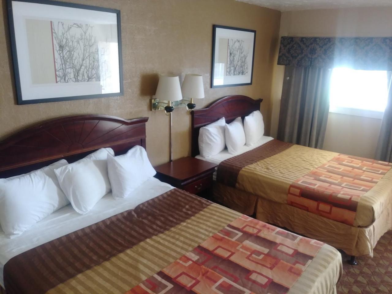 Garden Inn & Suites ניו בראונפלס מראה חיצוני תמונה
