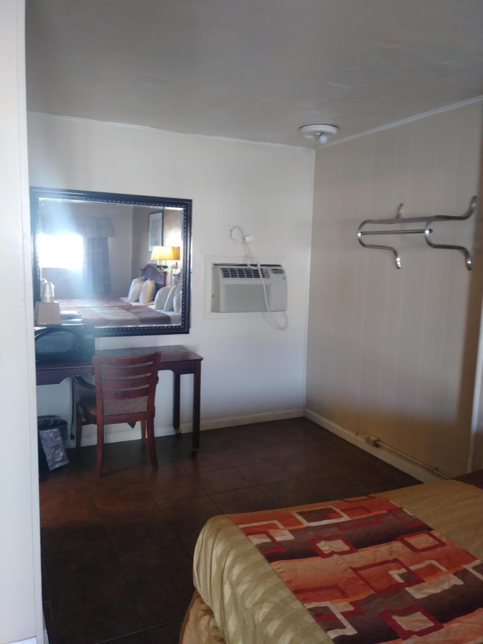 Garden Inn & Suites ניו בראונפלס מראה חיצוני תמונה
